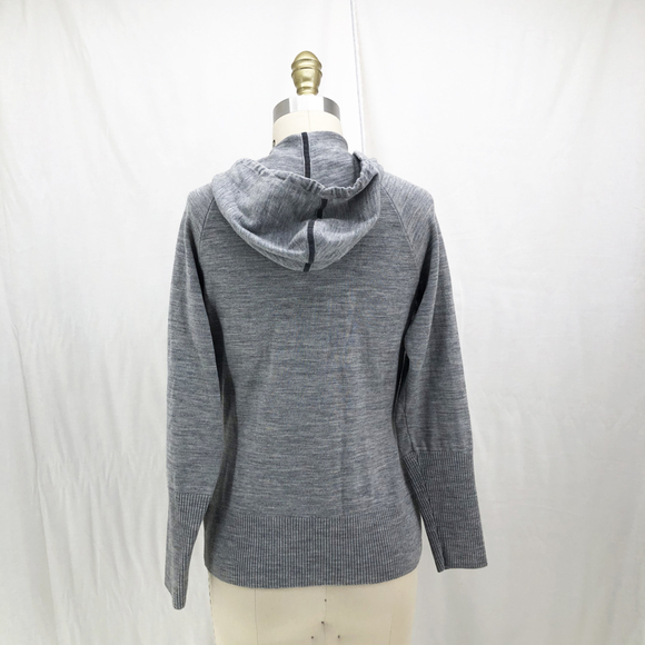 SMARTWOOL Gray Print Merino Wool Hoodie Sweater - Picture 3 of 5